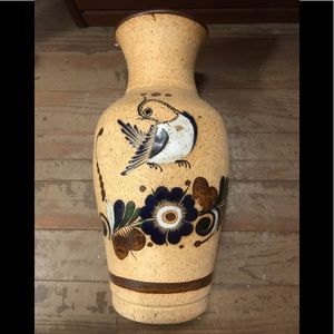Mexican Talavera Vase w Bird.  Age unknown